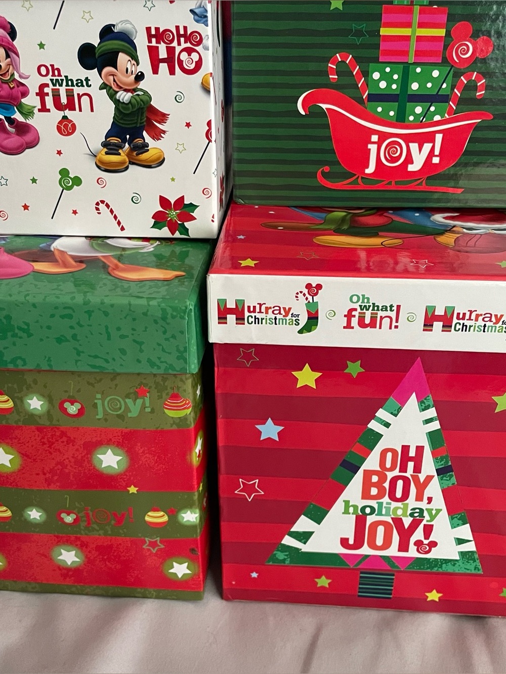 Mickey & Friends Christmas Nesting Boxes - Picture 5 of 5